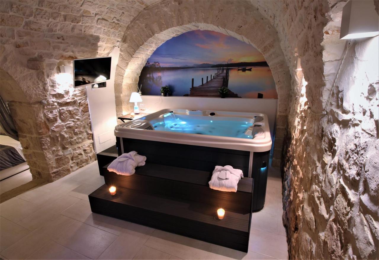 Albergo Diffuso Dimora Rossi Turi Exterior foto