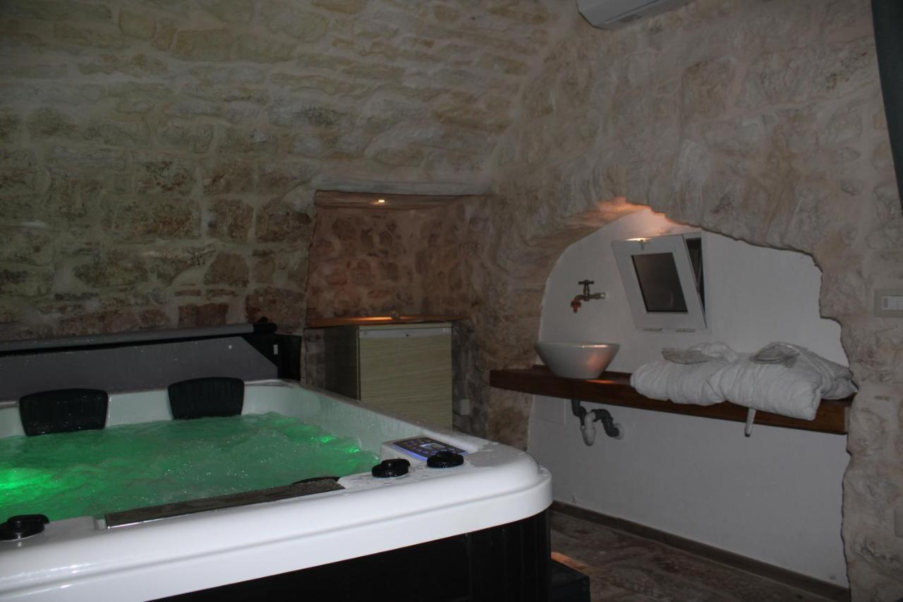 Albergo Diffuso Dimora Rossi Turi Exterior foto