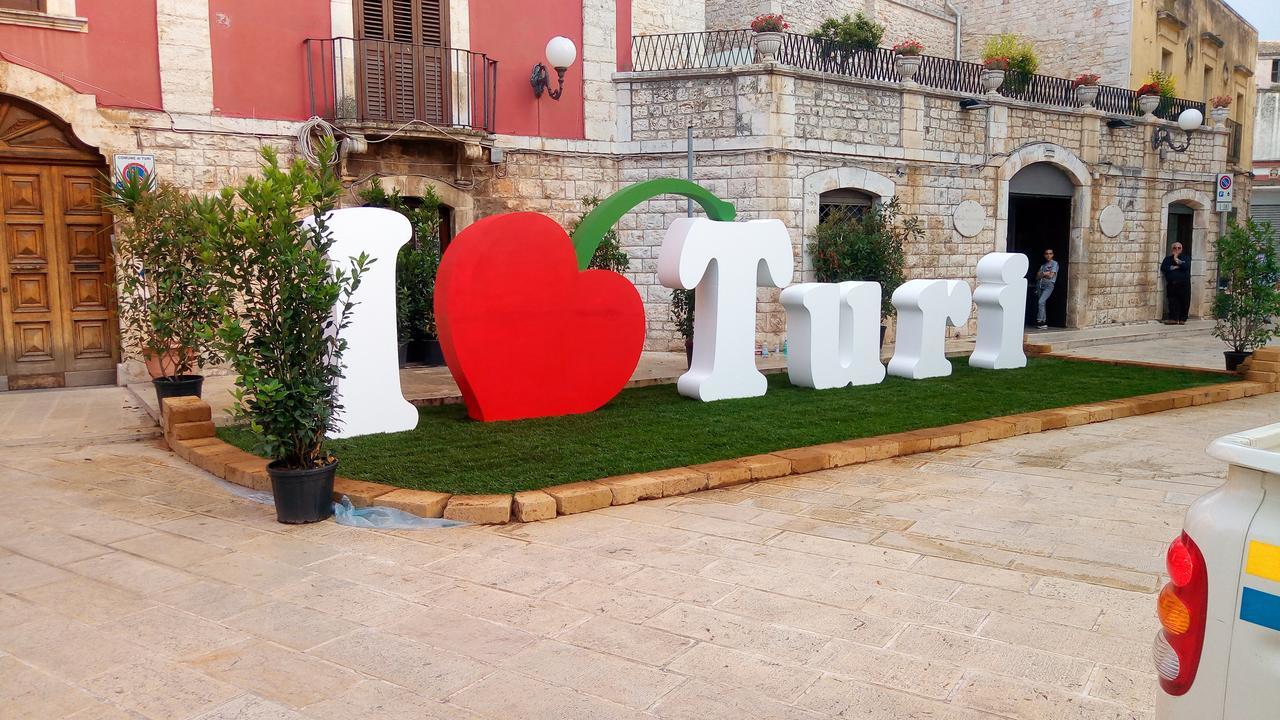 Albergo Diffuso Dimora Rossi Turi Exterior foto